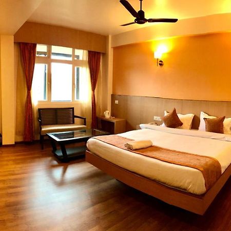 Orange Homestay Shillong Eksteriør bilde
