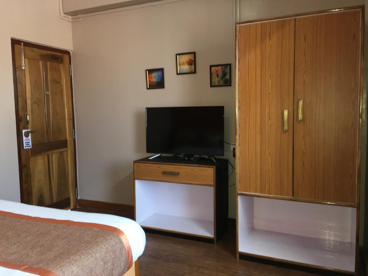 Orange Homestay Shillong Eksteriør bilde