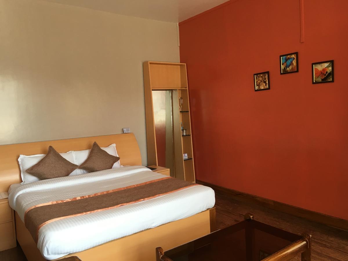 Orange Homestay Shillong Eksteriør bilde