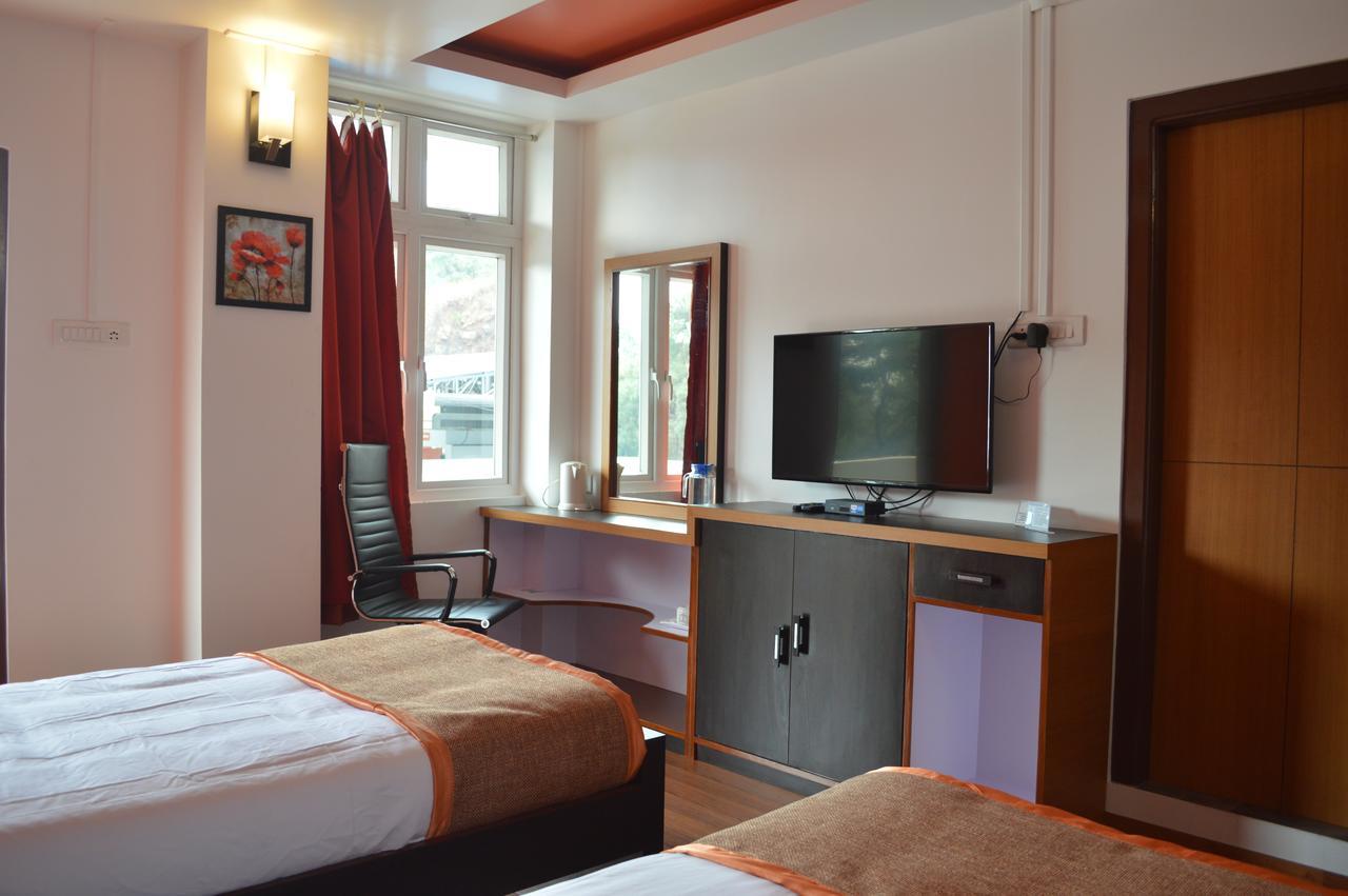 Orange Homestay Shillong Eksteriør bilde