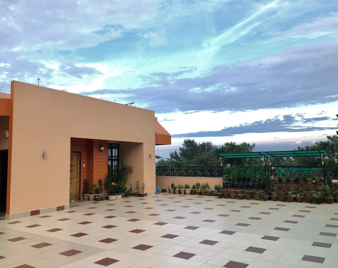 Orange Homestay Shillong Eksteriør bilde