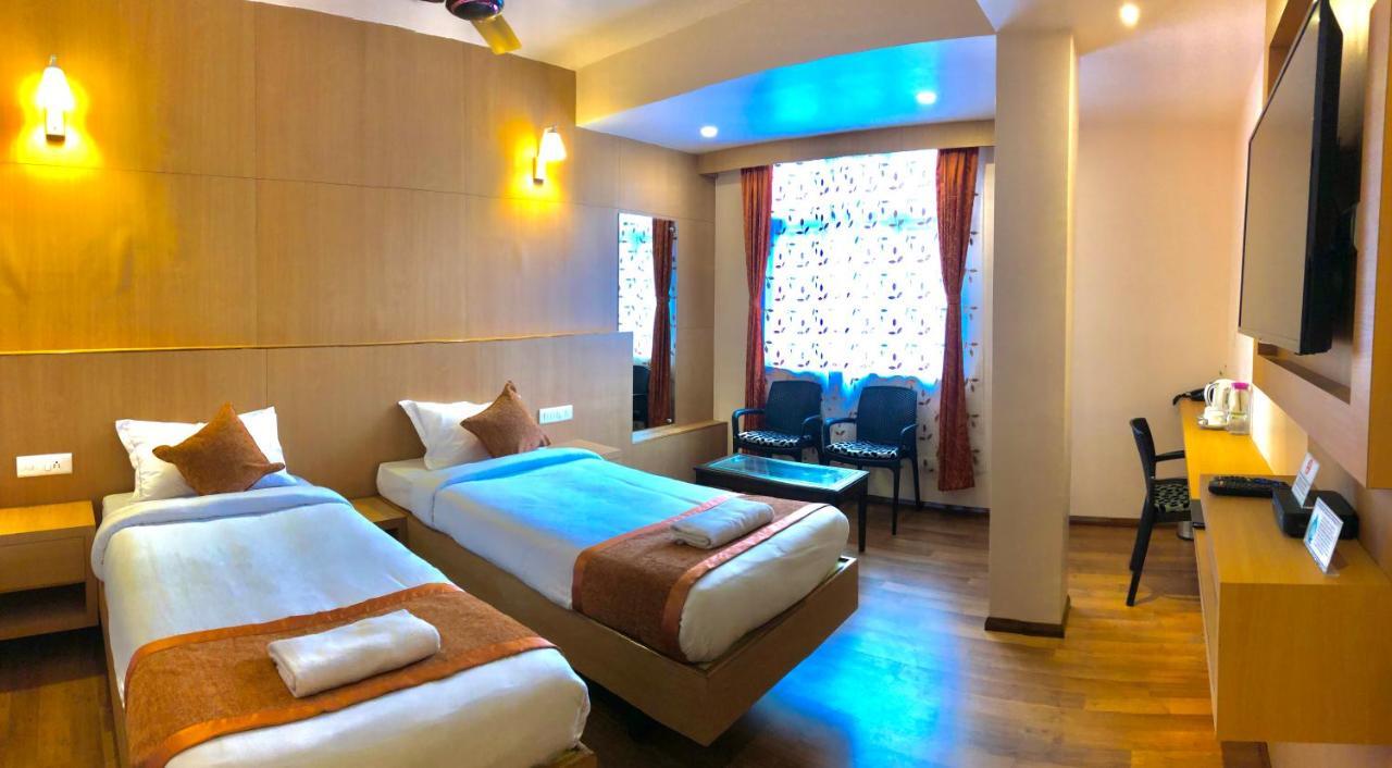 Orange Homestay Shillong Eksteriør bilde
